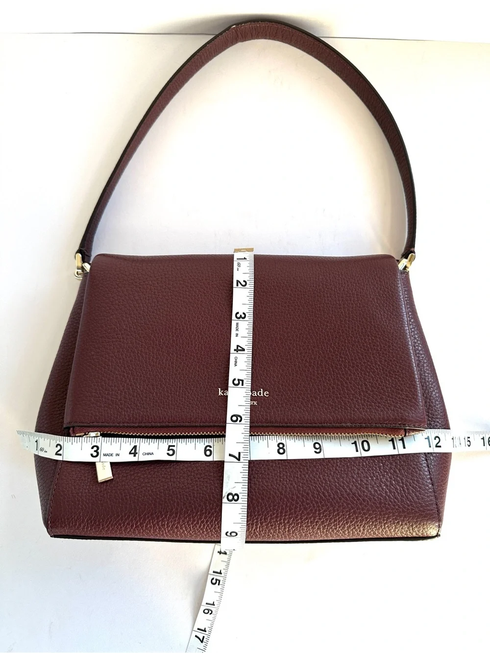 KATE SPADE LEILA MEDIUM FLAP PEBBLED LEATHER SHOULDER BAG IN CHERRYWOOD EUC
